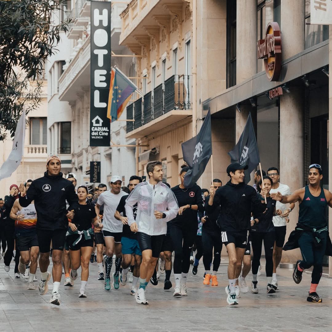 Grupo corriendo